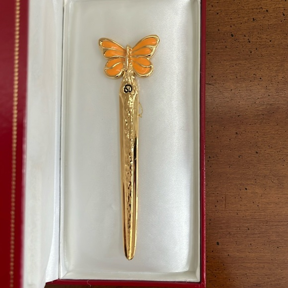 St John Gold Letter Opener with Butterfly adornment - Picture 1 of 3